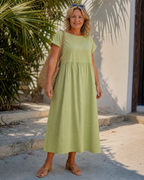 Awaline — Robe Midi Minimaliste Manches Courtes